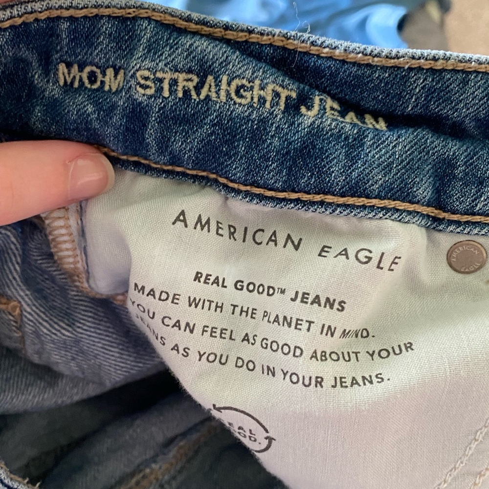 Distress jeans! - Picture 5 of 5